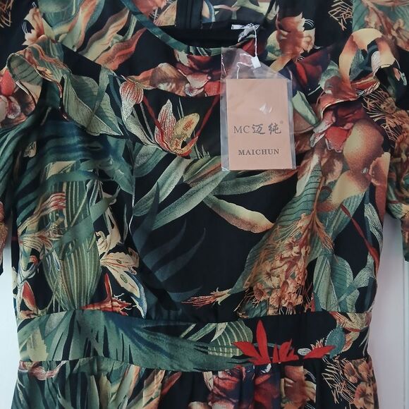 Black Red Green and Jungle Colorful Print NWT Floral Dress with Ruffles-M/L - Picture 4 of 10
